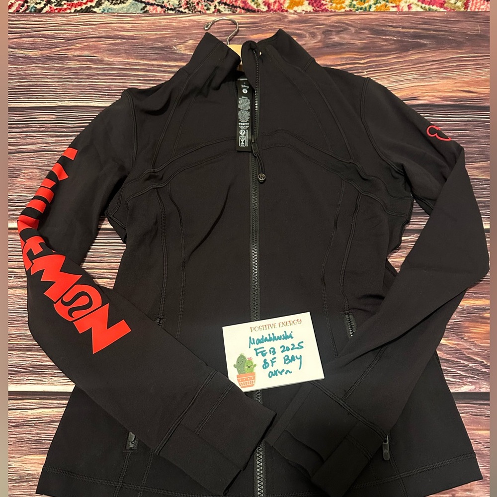 Lululemon X DISNEY DEFINE NULU